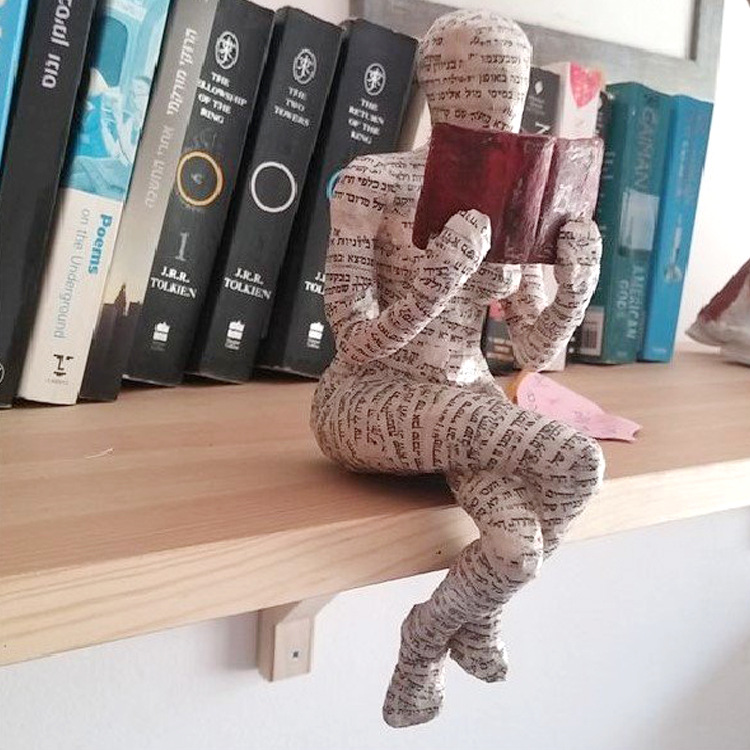 Estatuas abstractas de mujer d - Yoga Fitness Model reseña y precio