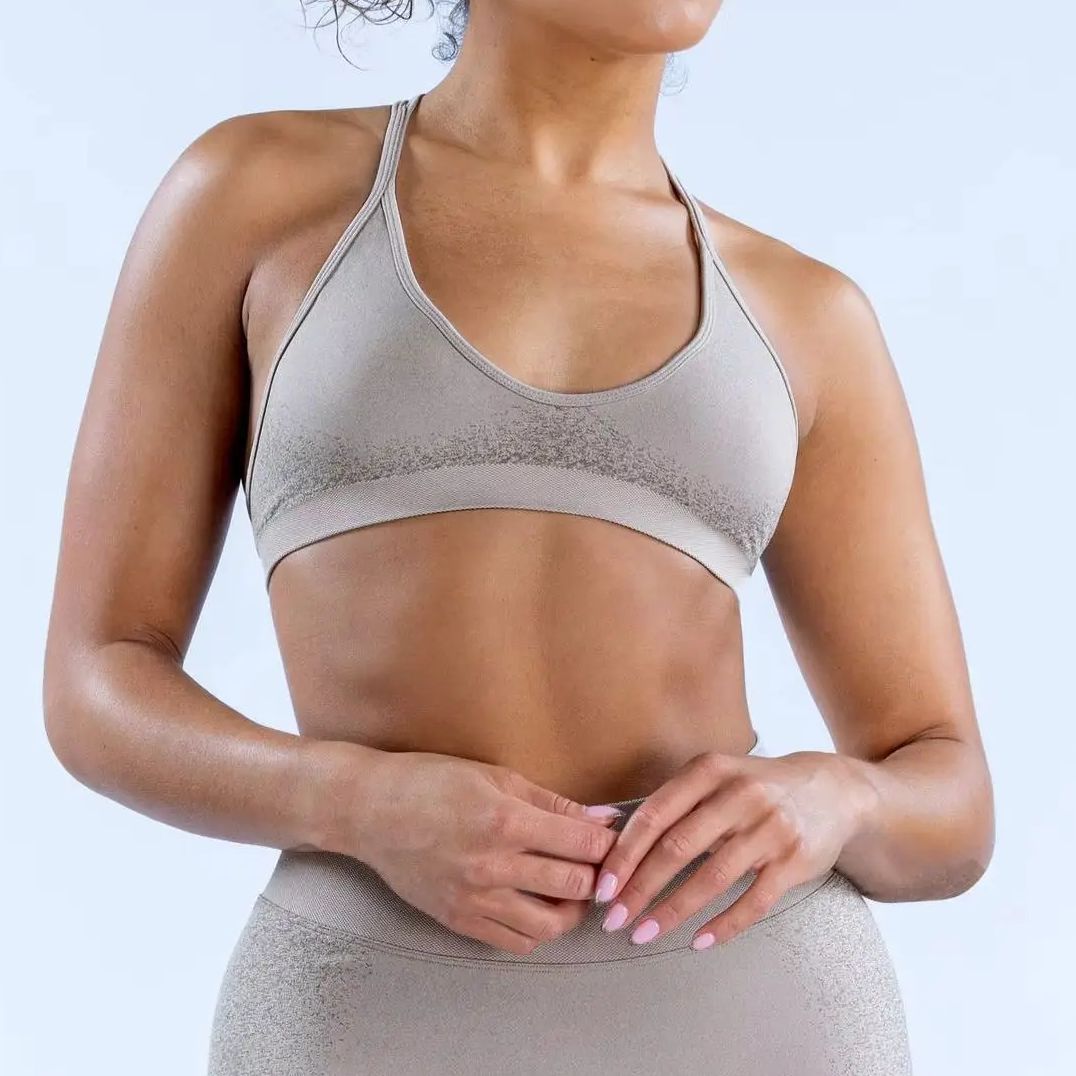 Sujetador deportivo sin logoti - Ignite Yoga Fitness reseña y precio